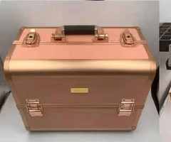 {{ product_title }} – professional {{ product_type }} by Ace Vanity for makeup artists