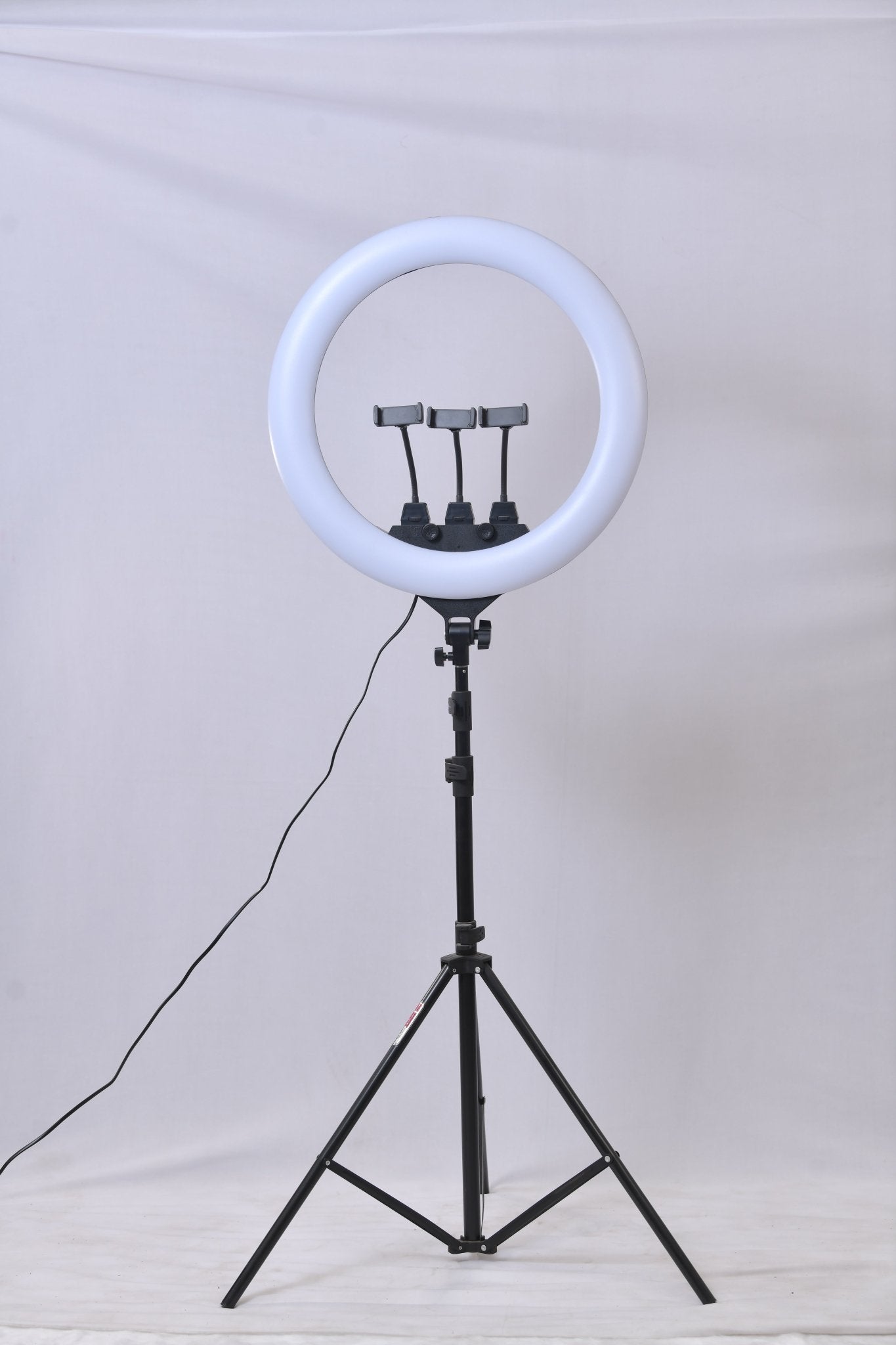 {{ product_title }} – professional {{ product_type }} by Ace Vanity for makeup artists