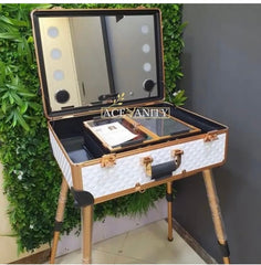 Studio Vanity with Mirror, LED and Bluetooth White&Gold