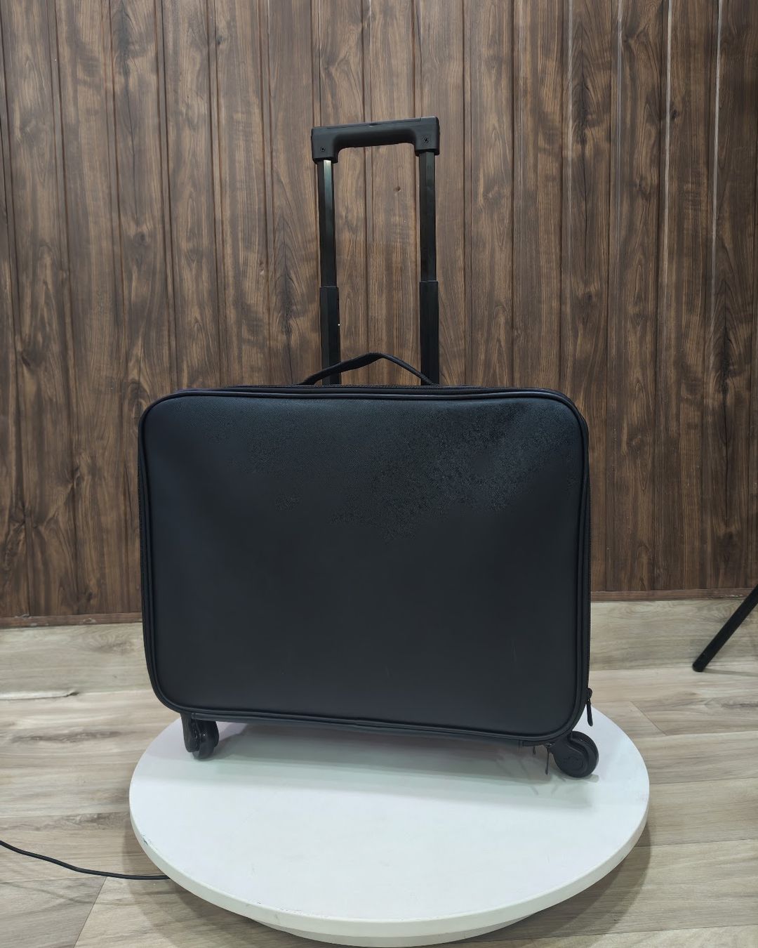 The XXXL Titan of Vanity Trolleys.