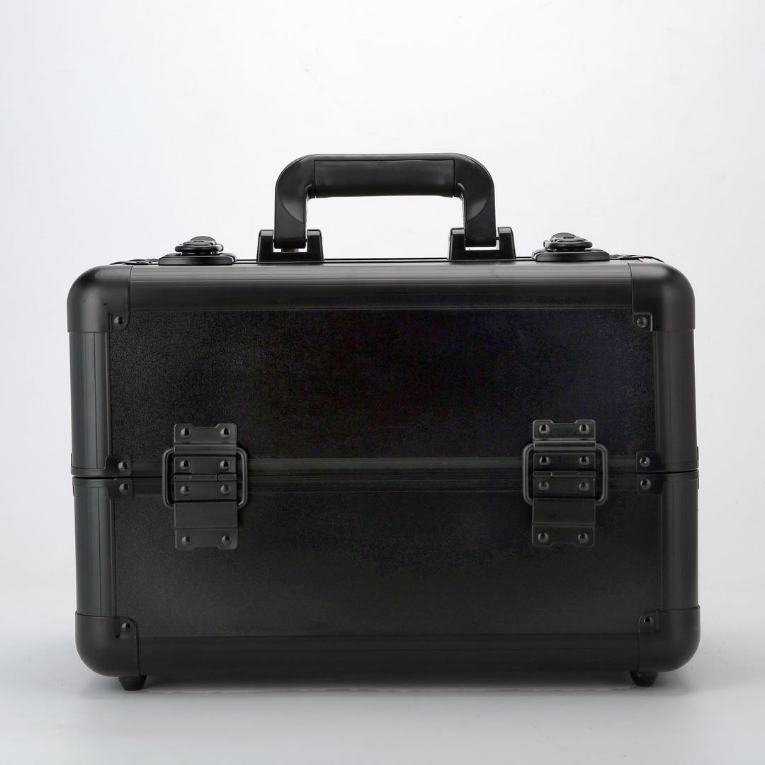 {{ product_title }} – professional {{ product_type }} by Ace Vanity for makeup artists