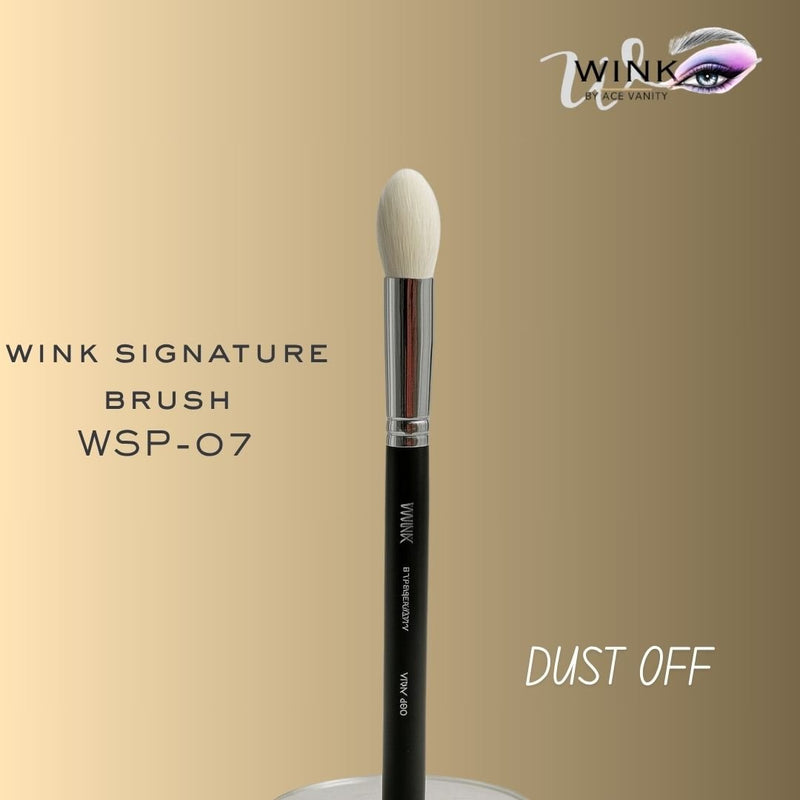 WINK SIGNATURE BRUSH WSP-07